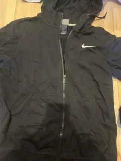 Nike ブラック フルジップ パーカー