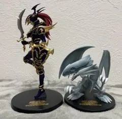 遊戯王 フィギュア 2体セット カオスソルジャー、青眼の白龍のサムネイル
