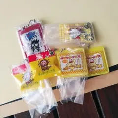 ガチャ サンリオキャラクターズ お菓子チャーム2 キティ ポムポムプリン ばつ丸