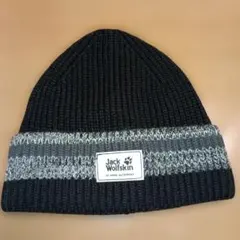 美品Jack Wolfskin ニット帽 黒・グレー ストライプ