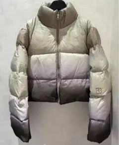 The Open Product 美品 プファー ダウン ジェニ着用。