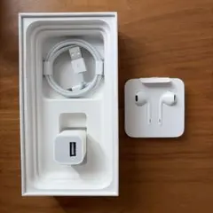 iPhone 充電ケーブル アダプター イヤホン 純正品　正規品 付属品 3点