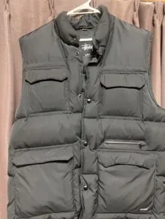 stussyダウンベスト