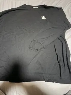 オリーブデオリーブ　黒　ロングTシャツ　デザイン