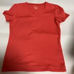 プーマ　赤 Vネック 半袖Tシャツ
