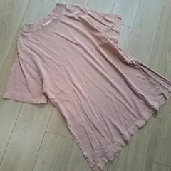 ショコラフィネローブ 裾スリット オーバーサイズ 半袖Tシャツ コーラルのサムネイル