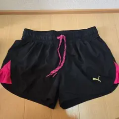 PUMA　レディース　ショートパンツ