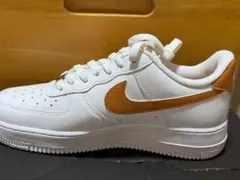 Nike Air Force 1 ホワイト/オレンジ