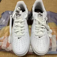 NIKEエアフォース1 LOWレトロ