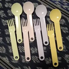 カラフルカトラリーセット 8点