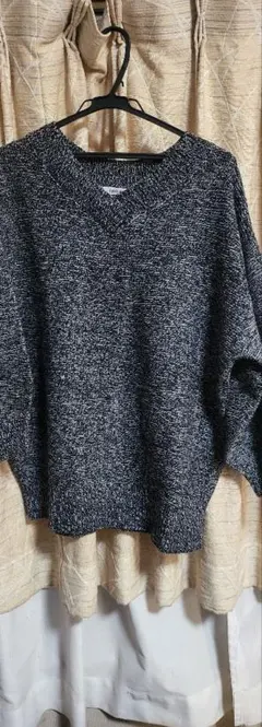 アクリルニットセーター Mサイズ 黒白ミックス