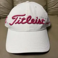 Item thumbnail for item cec4c2a9-b457-4a92-8638-6d85be2b0e7e