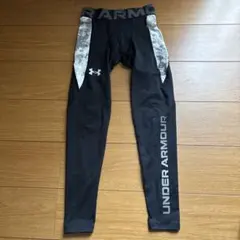 UNDER ARMOUR インナータイツ ブラック コールドギア　SMサイズ
