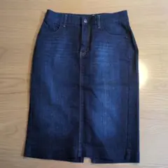 濃紺デニムタイトスカート　ユニクロ