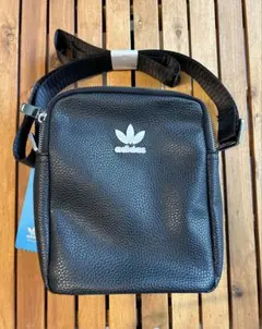adidas アディダス 黒 ショルダーバッグ