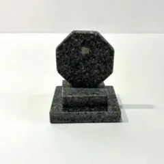 遠野の銘石 花崗斑岩(角閃石) 四角三種 - メルカリ