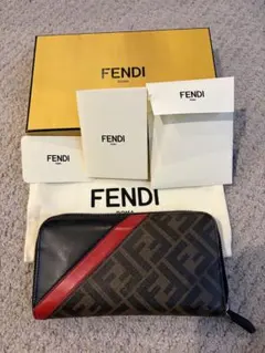 FENDI 長財布のサムネイル