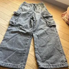 グレー カーゴパンツ ゴムウエスト サイドポケット付き