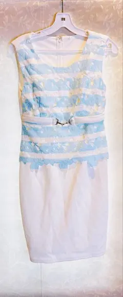 水色と白のストライプ タイトドレス 【割引ありプロフィール参照】