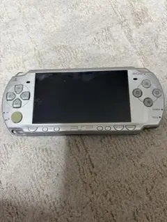 SONY PSP 2000シルバー 本体 ジャンク品　ソフト6本