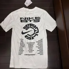 NIKE x BTS コラボ Tシャツ 白 M ARIRANG 新品 マーチ - メルカリ