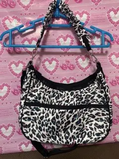 ヒョウ柄ショルダーバッグ 中型