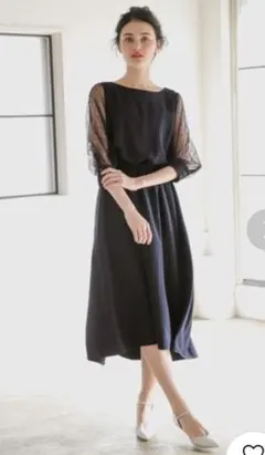 アパートバイローリーズ　OC袖ドットチュールワンピース　ネイビー　Ｍ 美品