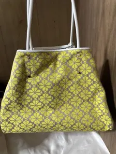 新品未使用》kate spade トートバッグ ホワイト バラ レザー - メルカリ