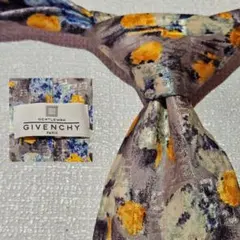 GIVENCHY イタリア シルク ネクタイ デザイン ハイブラ ジバンシー 柄
