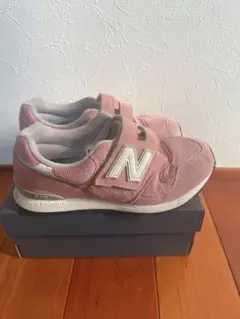 New Balance 574 ベルト付きスニーカー 20.5