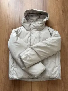 ユニクロ　パフテックパーカー　ライトグレーS