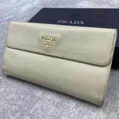 ✨美品✨PRADA プラダ 二つ折り財布 サフィアーノ 箱 ギャランティー