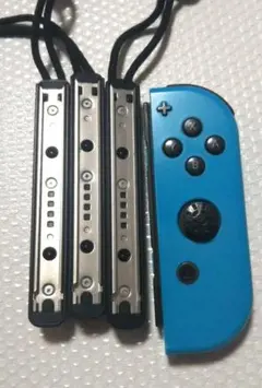 青いジョイコン ストラップ付き Nintendo Switch
