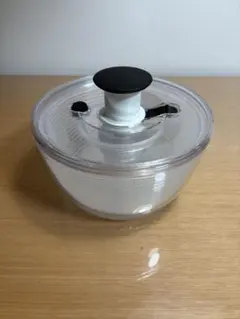 OXO オクソー サラダスピナー　小　丸型のサムネイル