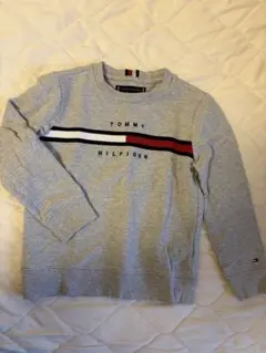 トミーヒルフィガー　キッズ グレー トレーナー 110サイズ