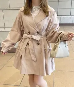 アプレジュール apres jour ショートティアードトレンチコート ベージュのサムネイル