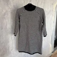 ZARA幾何学模様ワンピース