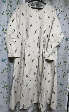 サマンサモスモス　☆ 花柄総刺繍ワンピース☆