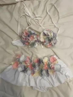 チュアンピサマイ　花　リゾート　水着