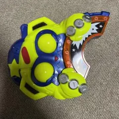 仮面ライダーギーツ　DXモンスターレイズバックル