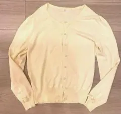 LESSE PASSEレッセパッセ ペールイエロー パール リボン カーディガンのサムネイル
