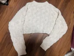 アイボリー ケーブル編み ニットセーター 長袖