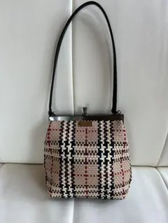 Item thumbnail for item e229ea41-da0d-47d5-9af3-1606d8de7ceb