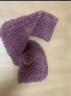 フワフワ紫色マフラー