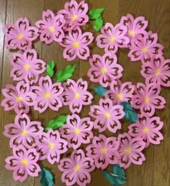 桜＆葉っぱのおまけ付き　No.14折り紙　ハンドメイド　春　お花　壁面飾り