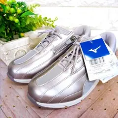 タグ付き　極美品　ミズノ　フリーウォーク　4E　サイトジップスニーカー