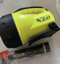 Item thumbnail for item 970ec828-2704-42a7-a535-c45772ad6522