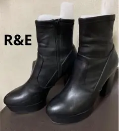 R&E 太ヒールショートブーツ　ストレッチ　ブラック