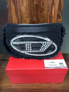 DIESEL ブラック クラッチバッグ ストーン装飾20*7*13cm