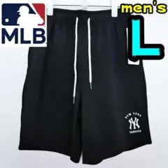 【新品】ヤンキース　ハーフパンツ　L　メンズ　MLB公式　NY　黒　半ズボンのサムネイル
